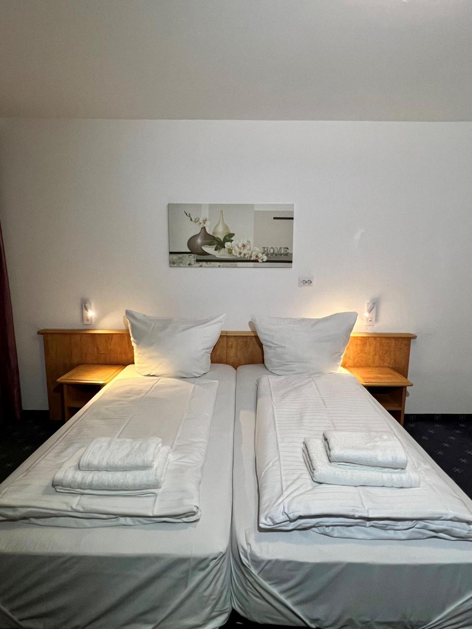 Hotel Neo Cologne Bonn Airport Rösrath Extérieur photo