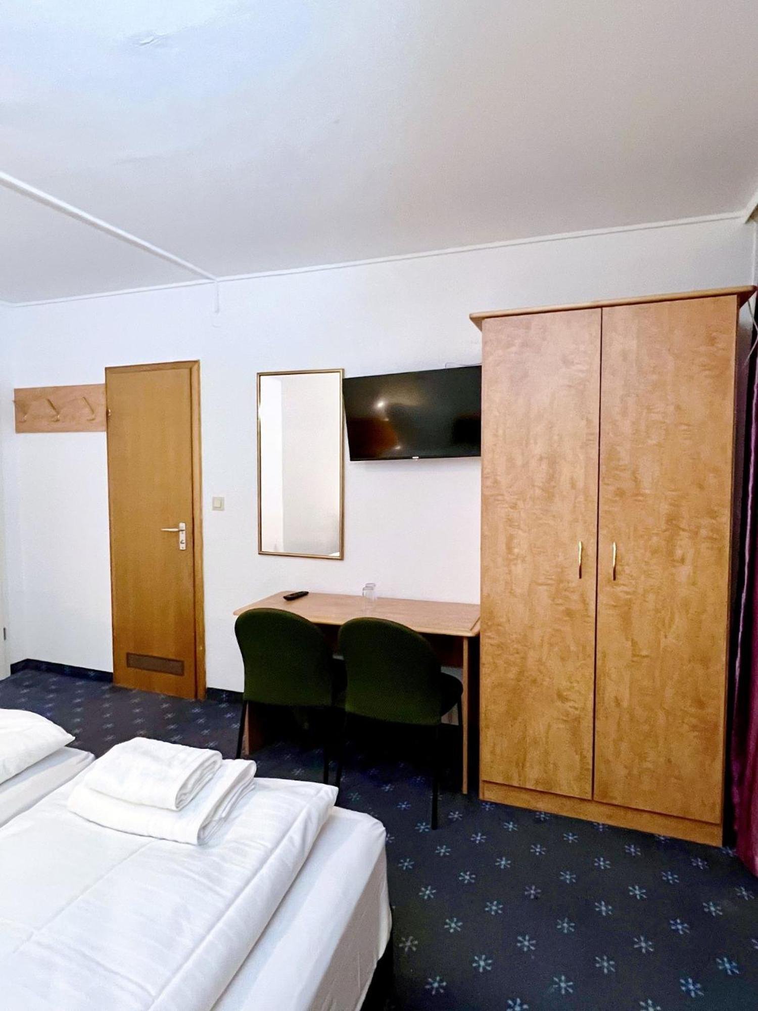Hotel Neo Cologne Bonn Airport Rösrath Extérieur photo