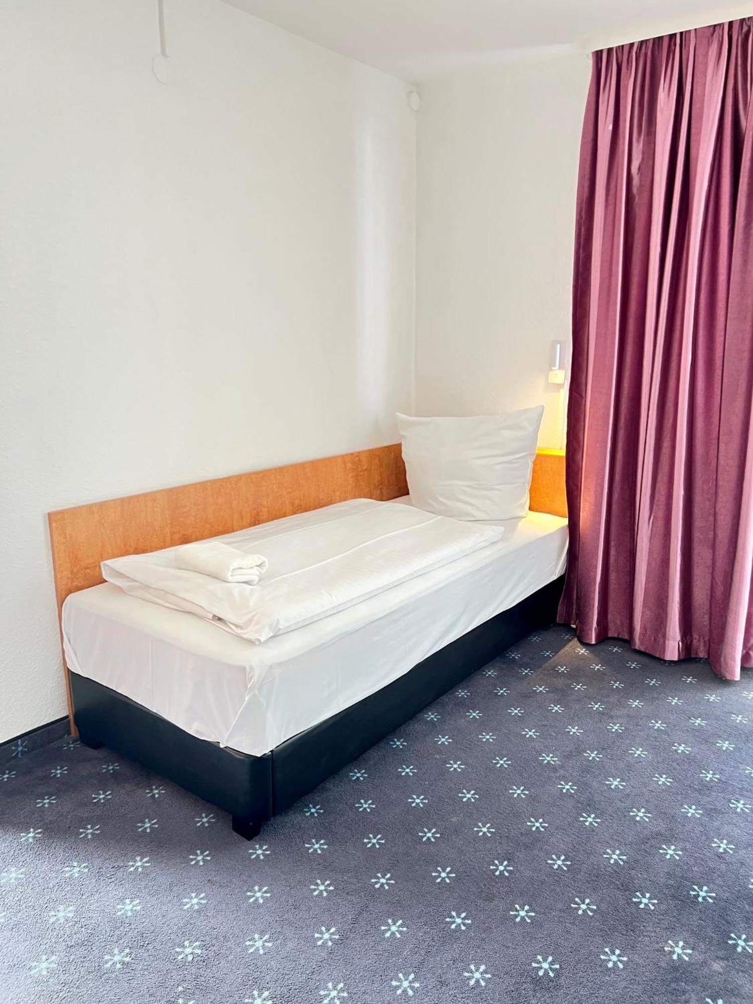 Hotel Neo Cologne Bonn Airport Rösrath Extérieur photo